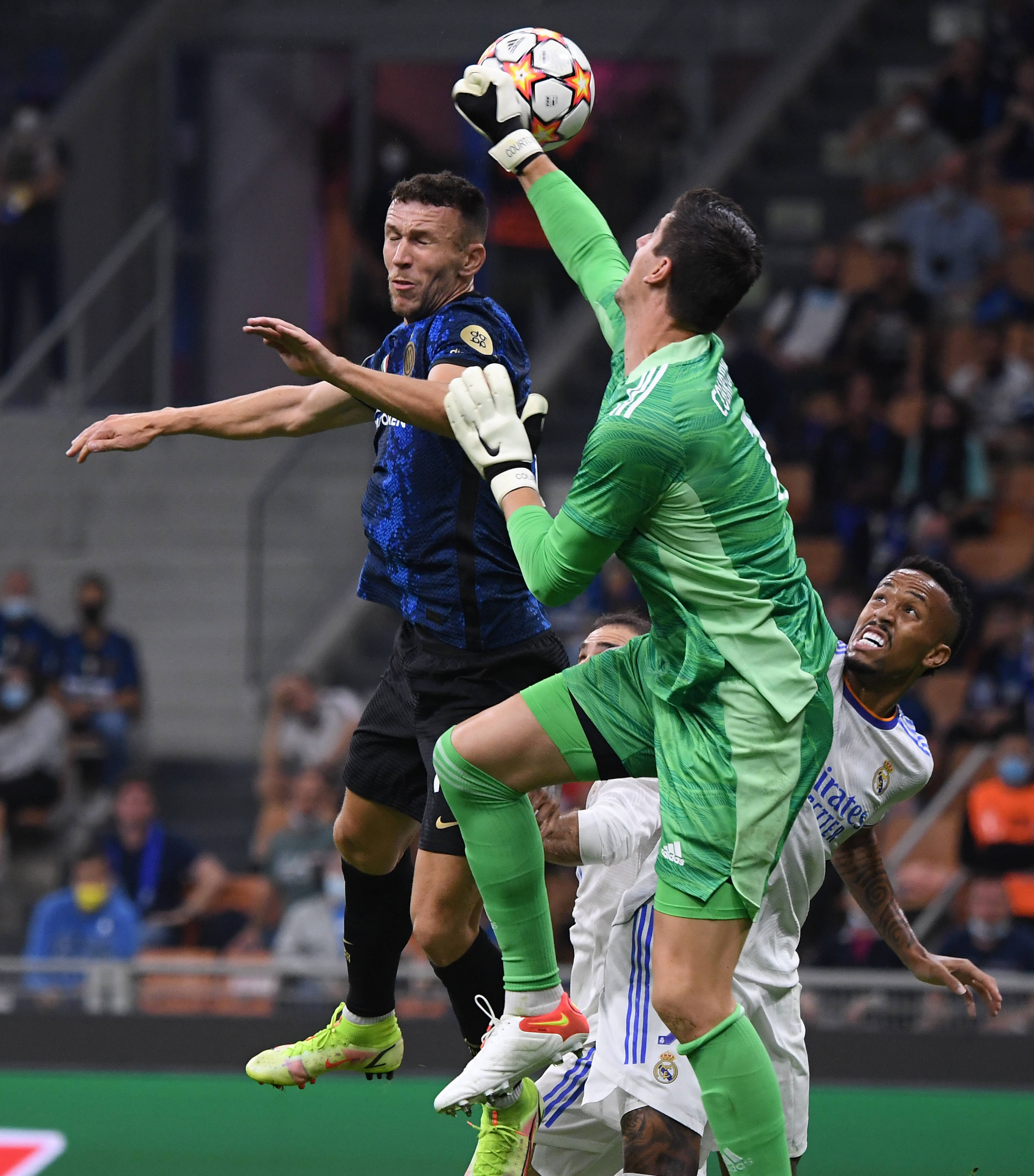 开云体育登录-法国翻盘国际米兰，库尔图瓦扛起全队